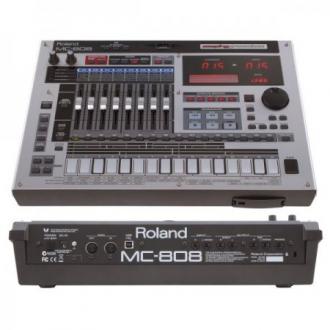 Roland MC808 +W718