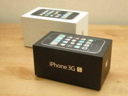 Novi iPhone 3G S 32GB FOR JUST $ 300 Without Cont