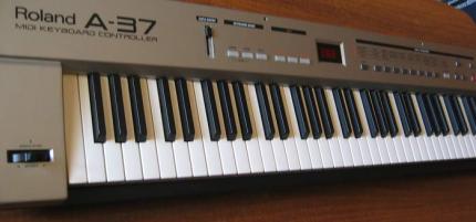 Roland A-37  MIDI Keyboard Controller